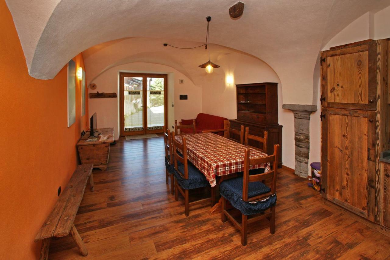 Апартаменты Susy' S Flat Саузе-д'Ульс Экстерьер фото